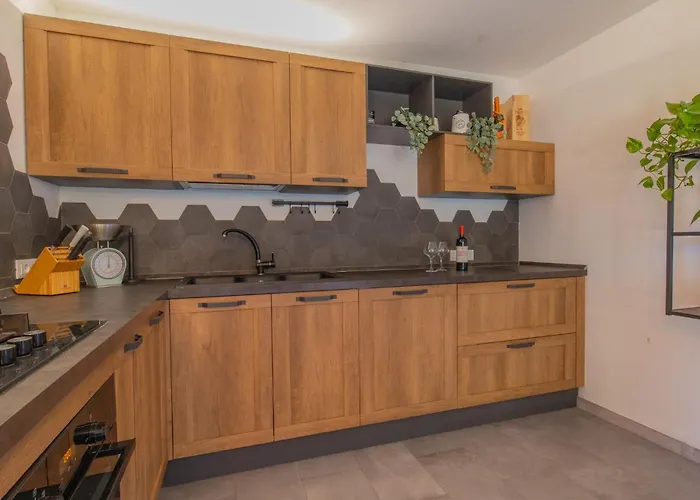 Villa Acquasalata Nisporto