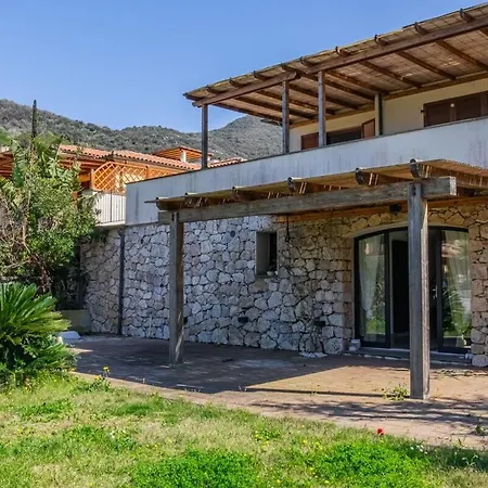 Villa Acquasalata *