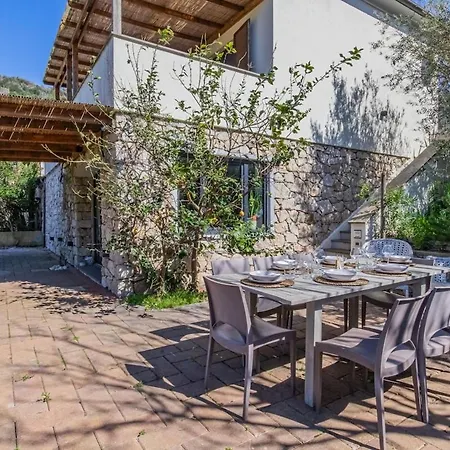 Acquasalata * Nisporto